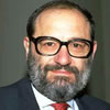 Nace Umberto Eco