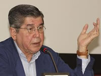 Bryce Echenique: ''Algunos lectores me dicen que les he salvado la vida''