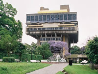 Una feria que pone en foco el protagonismo del libro social y político
