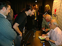 Ante un auditorio colmado, Verbitsky presentó ''La Violencia Evangélica''